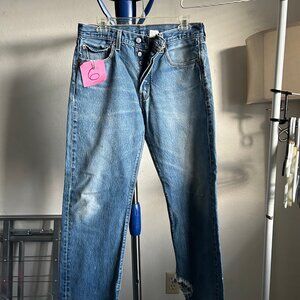 Levis 501 Button Fly 33 waist 32 inseam stonewash